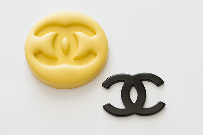 Logo Icons Silicone Mold (Chanel Mini & Large)